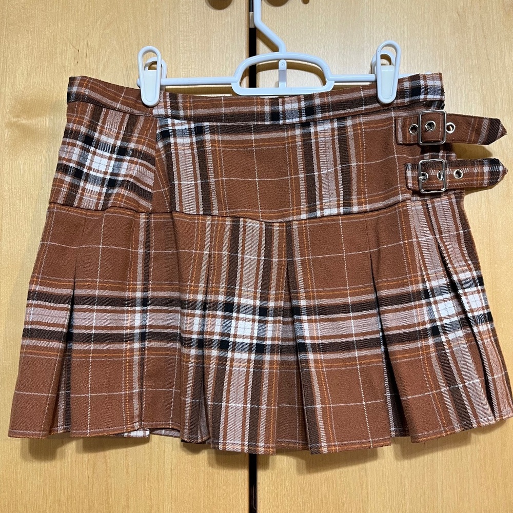 Brown Plaid Mini Skirt Pleated Side Buckles
